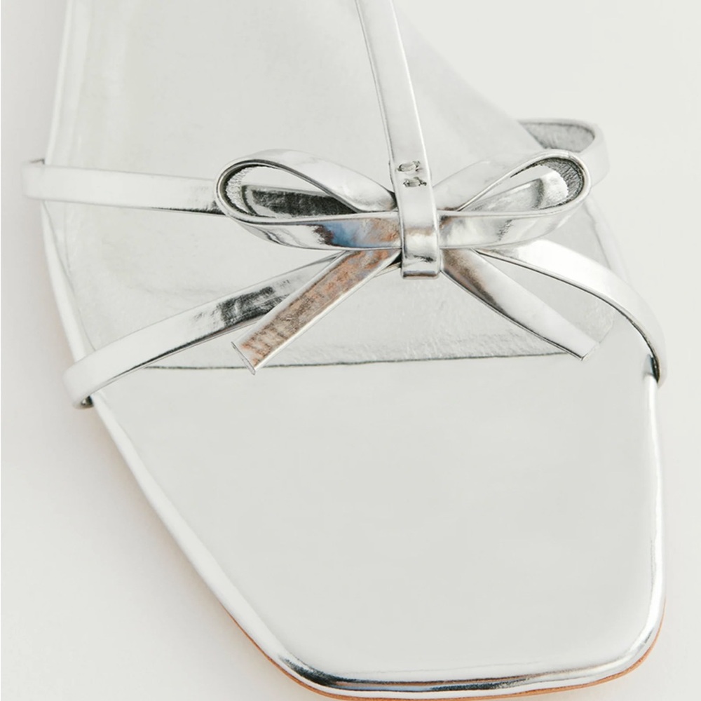 Reformation Maya Flat Sandal Mirror Metallic - Size 9